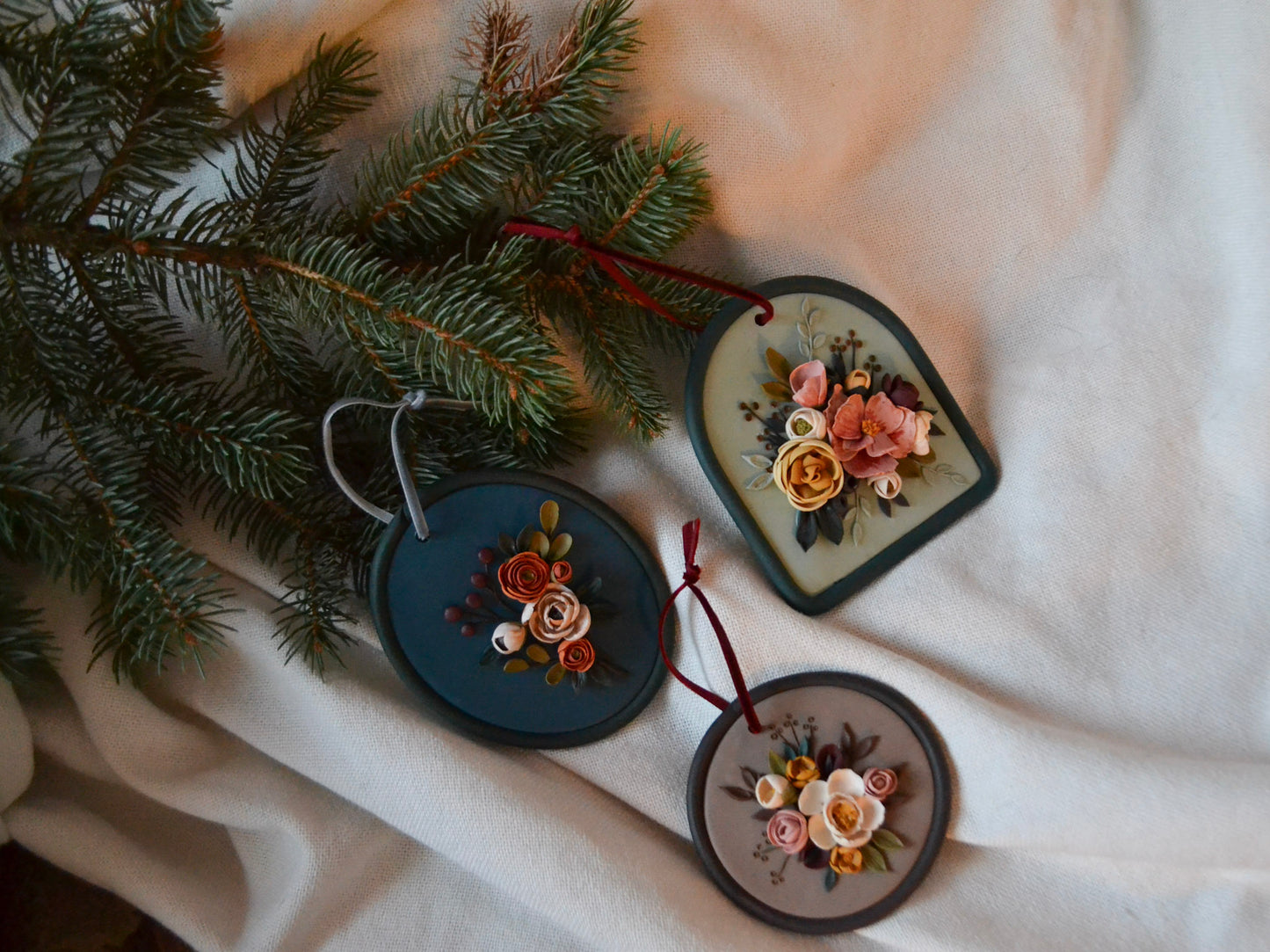 Sigrid Floral Ornament (2026 delivery)