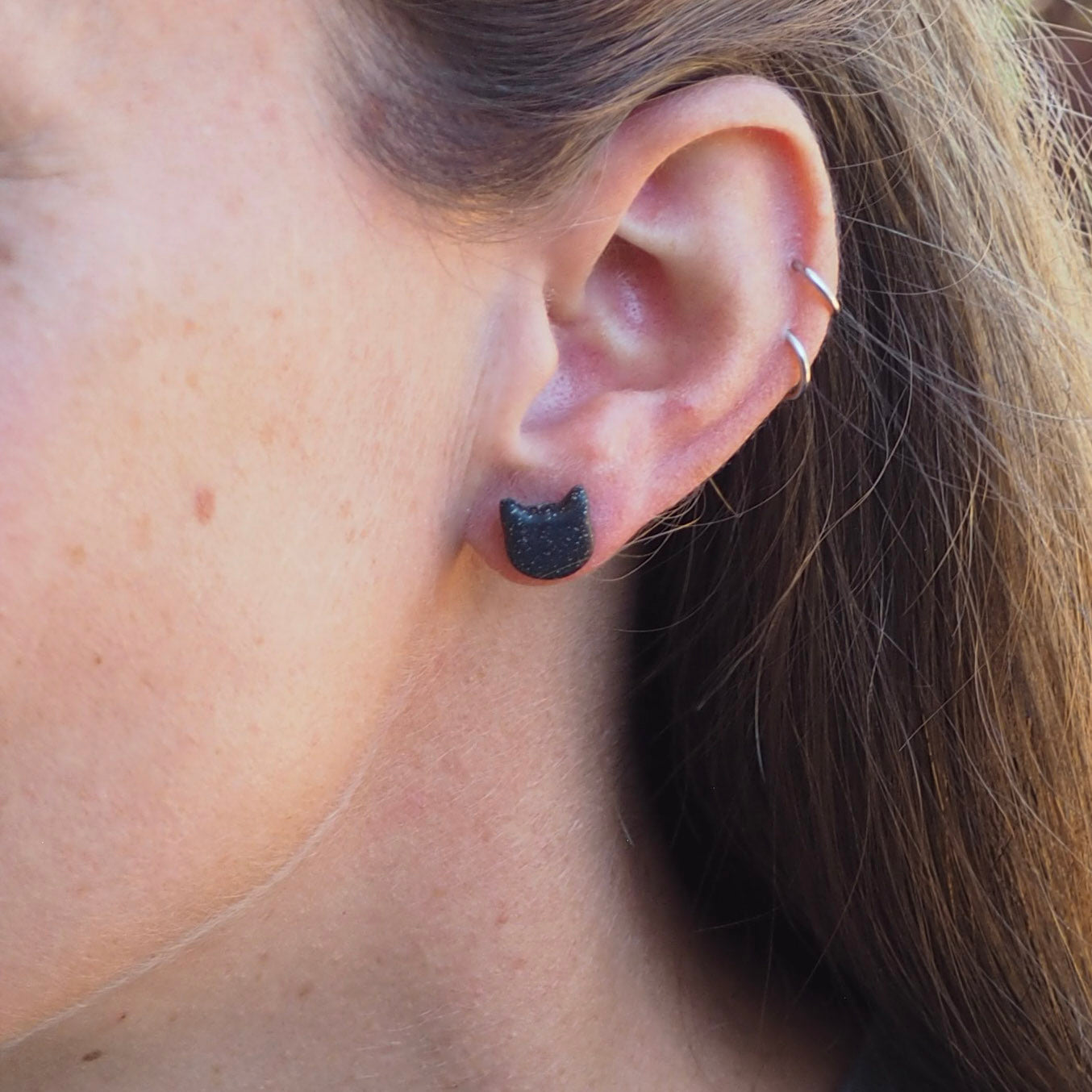 Cat Studs