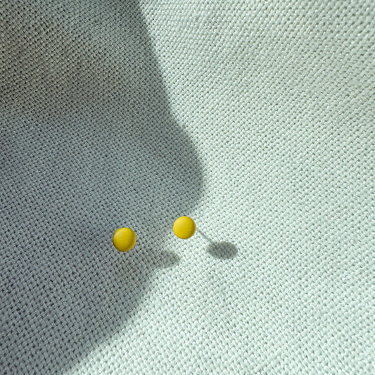 Tiny Dot Studs Mustard