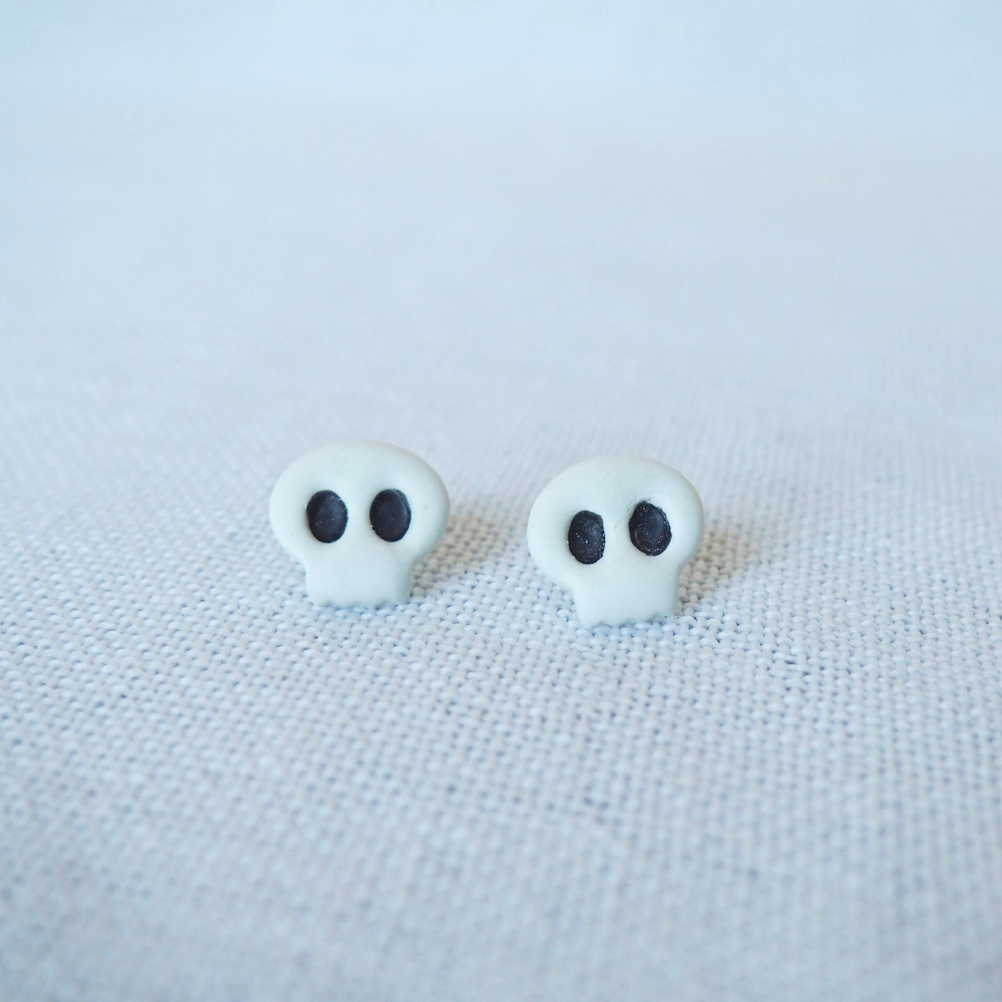 Skull Studs